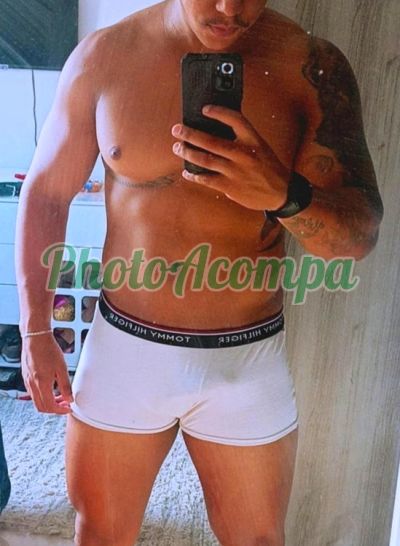 Anderson, garoto de programa em Barueri