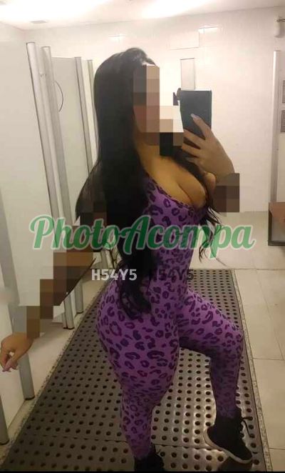 Maya, garota de programa no Guarujá