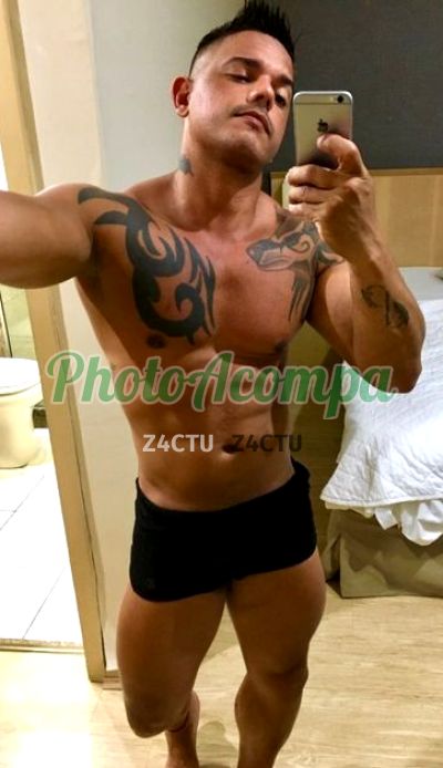 Bernardo, Homem que faz massagens eróticas no Recreio dos Bandeirantes (RJ)