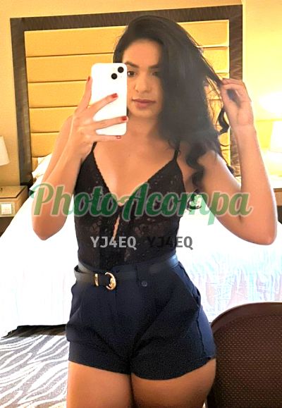 Safira, garota de programa em Santos