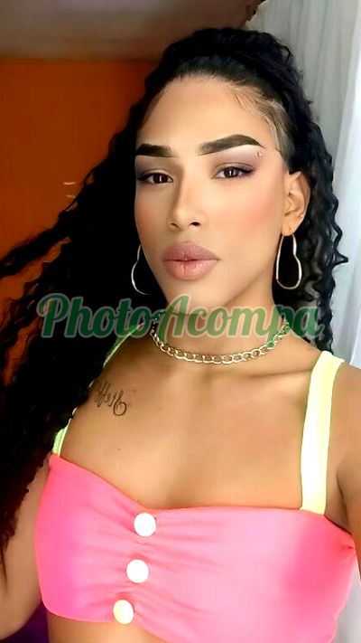 Yaz Martins, Trans em Curitiba