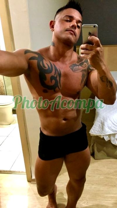 Bernardo, Homem que faz massagens eróticas no Recreio dos Bandeirantes (RJ)
