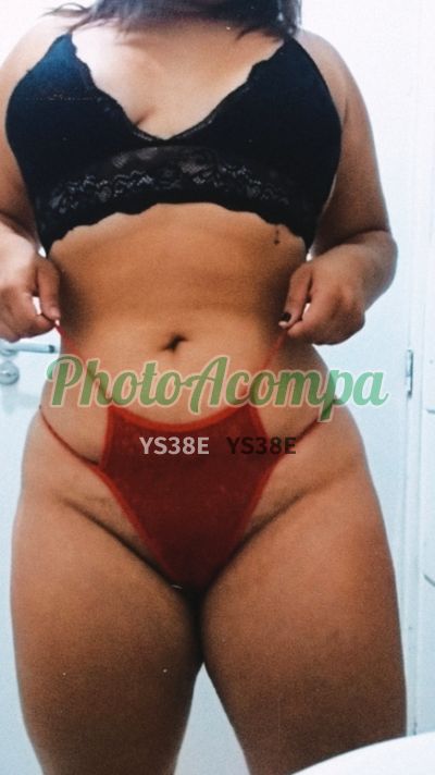 Letícia, massagista em Campo Grande
