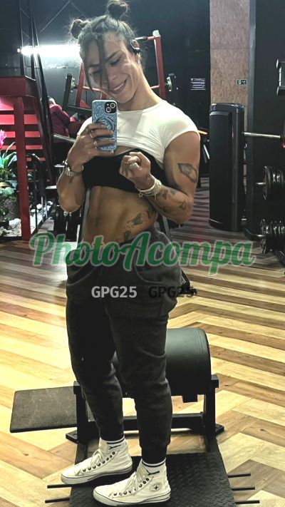 Alice Castroh (11) 96576-6306, travesti em São Paulo