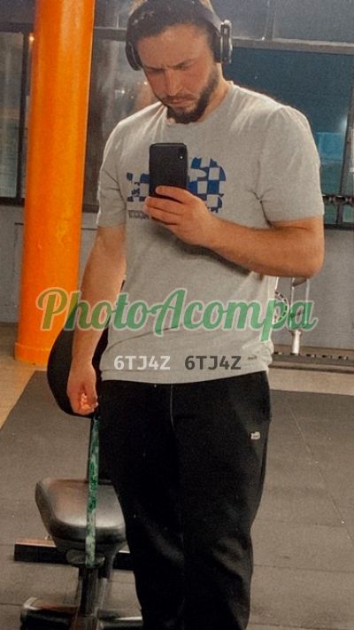 Isaac Xavier, garoto de programa em São Paulo