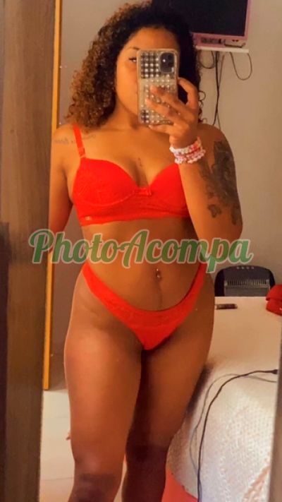 Isabelle, acompanhante em Joinville