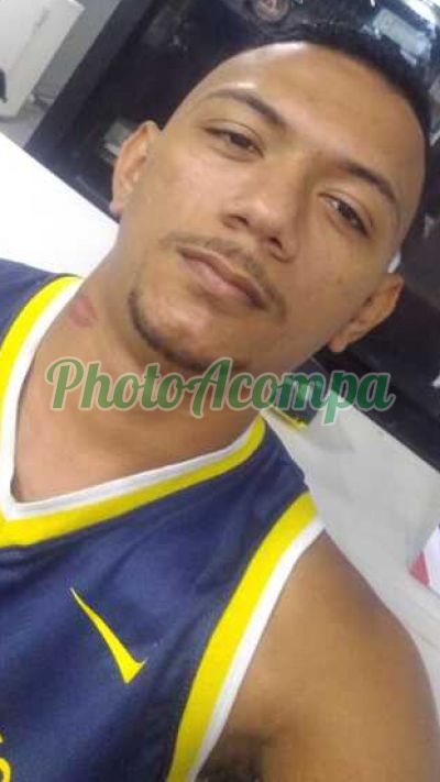 Johnatan Alves, garoto de programa em Fortaleza