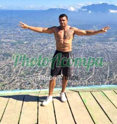 Rafael, garoto de programa em Nova Iguaçu