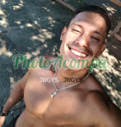 João Victor, garoto de programa em Balneário Camboriú