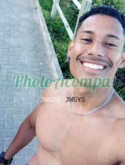 João Victor, garoto de programa em Balneário Camboriú
