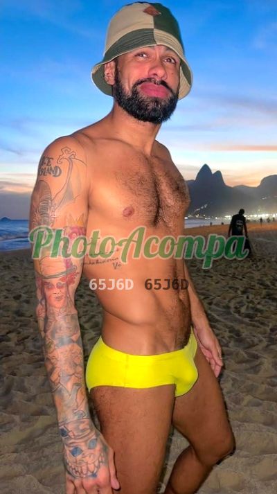 Raphael, garoto de programa no Centro (SP)