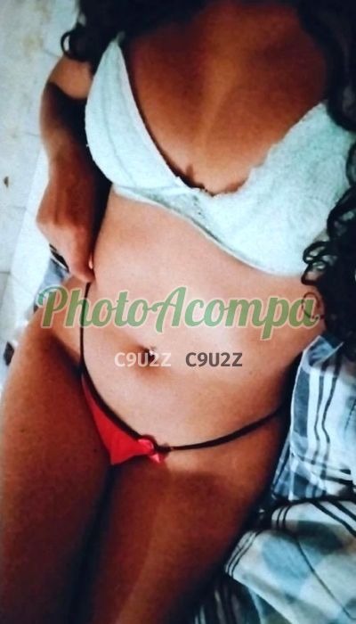 Lary, mulher que faz videochamadas e sexting