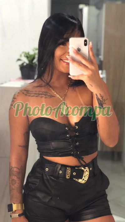 Sabrina Karla, garota de programa em Praia Grande