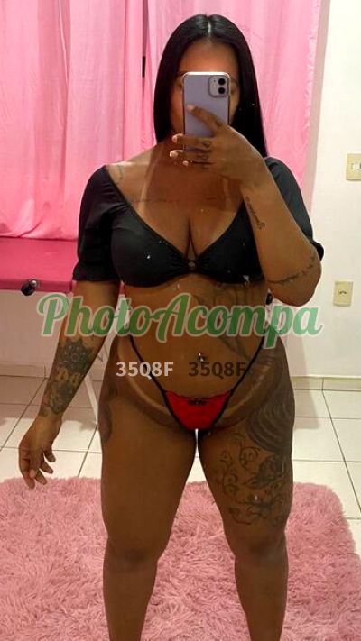 Morena, garota de programa em Santos