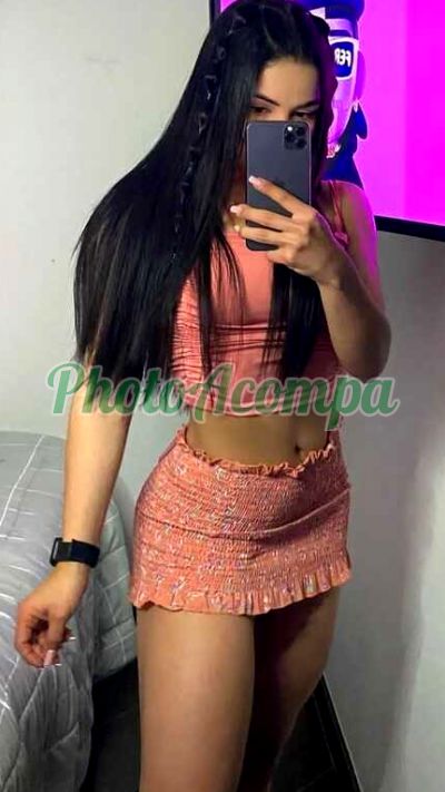 Lia, Garota de programa em Porto Seguro