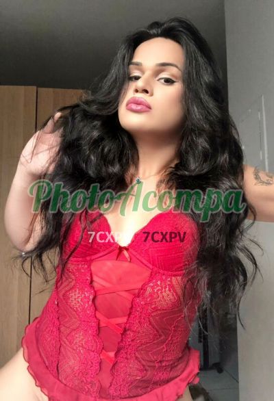 Amandinha, travesti em Boa Viagem (Recife)