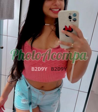 Valentina, mulher que faz videochamadas e sexting