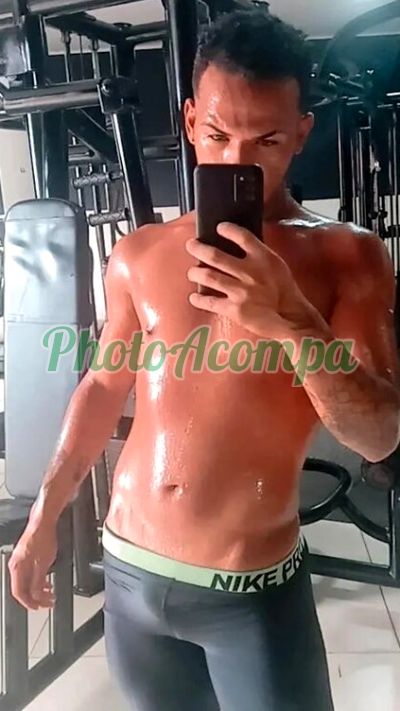 Brayan, garoto de programa em Cariacica