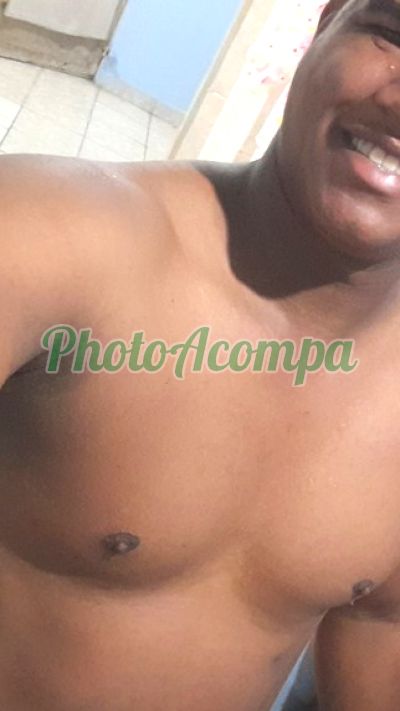 Henrique, Garoto de programa em Belford Roxo