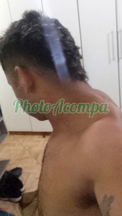 Vidal, garoto de programa em São Vicente