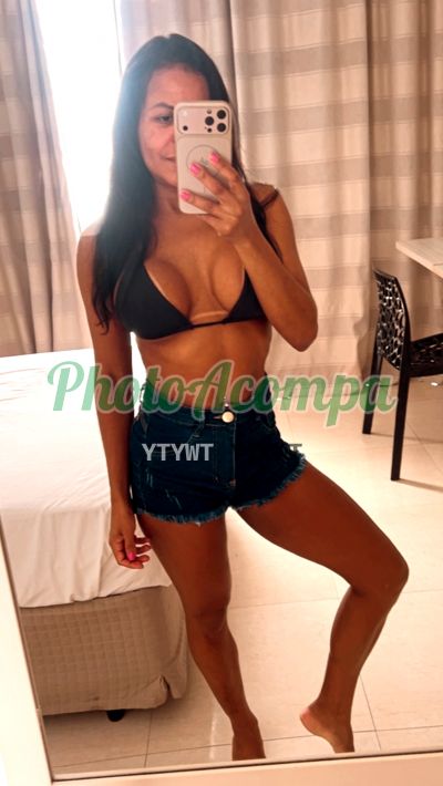 Any (13) 99648-1800, escort em Santos
