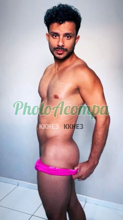 Lorenzo Fernandes, garoto de programa na Barra (Salvador)