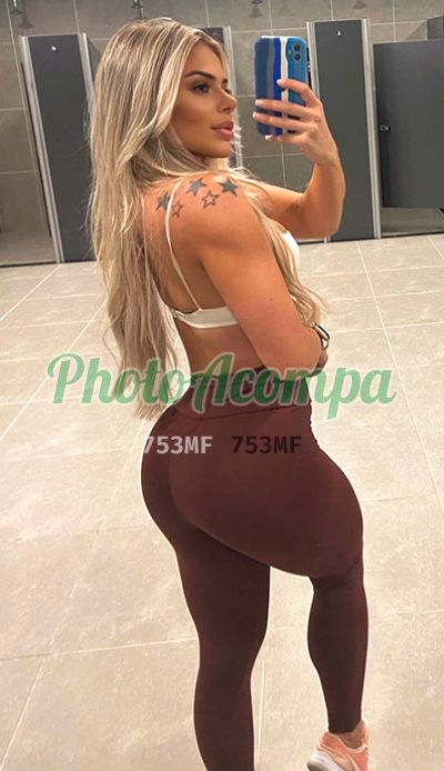Natália, garota de programa em Copacabana (RJ)