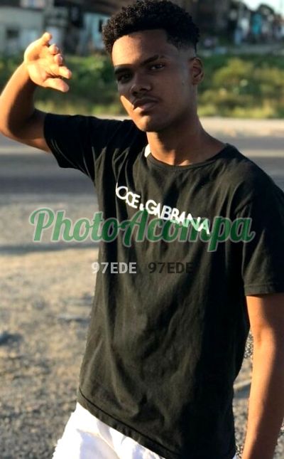 Ítalo, Garoto de programa em Salvador