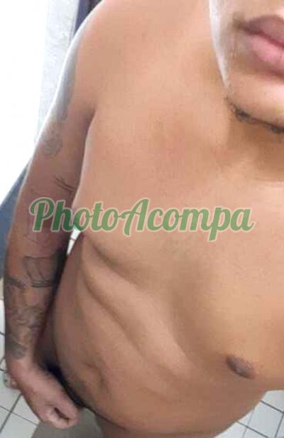 Edson, garoto de programa em Recife