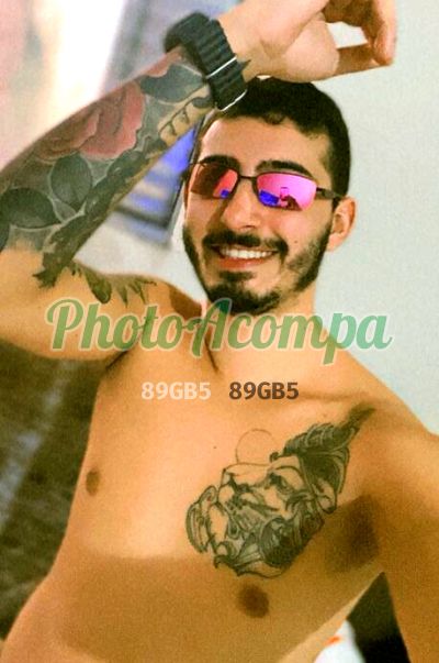 Gael, garoto de programa no Guarujá