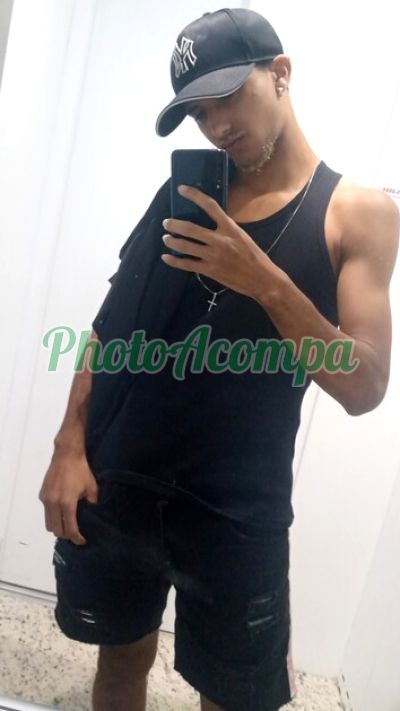 Weslley, garoto de programa em Niterói