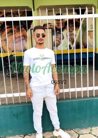Thiago, homem que faz massagens eróticas em Manaus