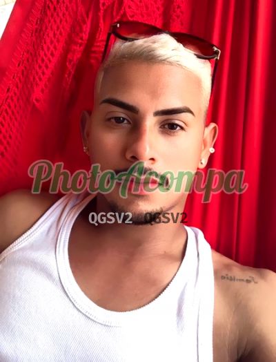 Thiago, homem que faz massagens eróticas em Manaus