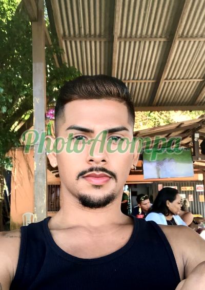 Thiago, Homem que faz massagens eróticas em Manaus