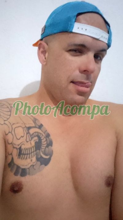 Alex, garoto de programa na Zona Sul (SP)