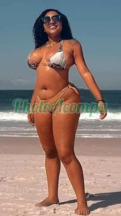 Milinha, garota de programa em Copacabana (RJ)