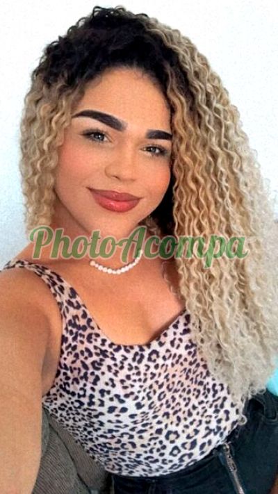 Ángel, travesti que faz massagens eróticas no Recreio dos Bandeirantes (RJ)