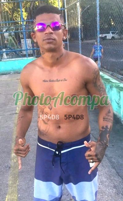 Filipe, garoto de programa em Recife