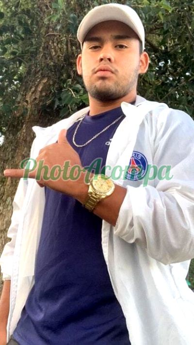 Lucas, Garoto de programa em Portão (Curitiba)