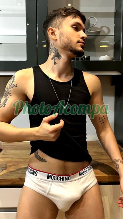 Victor Lima, garoto de programa em Campinas
