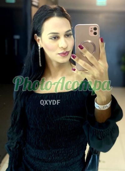 Mirella Dotada, transex no Centro (Curitiba)