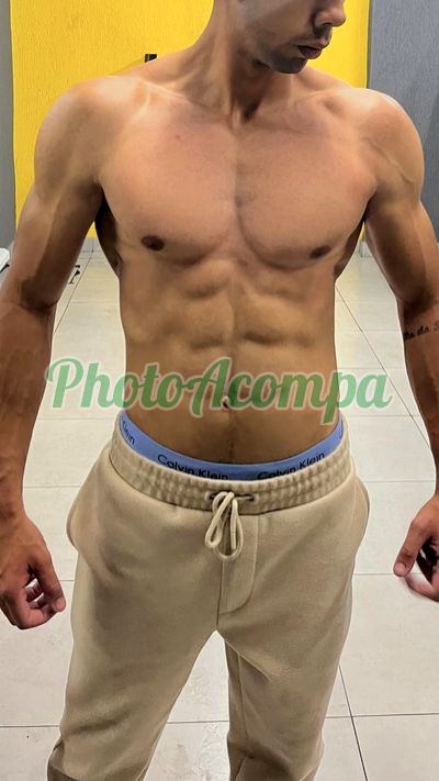 Lê, garoto de programa em Santo André (ABC Paulista)