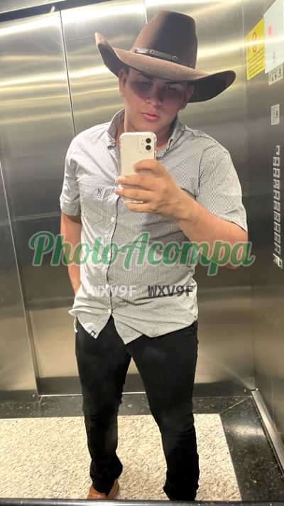 Oliver, garoto de programa em São Paulo