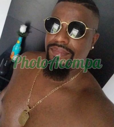 Max, garoto de programa no Rio de Janeiro
