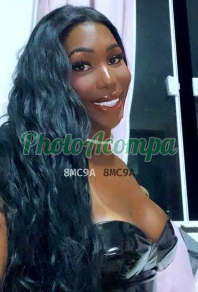Ra, transex em Paulista