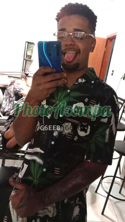 Grego 69, garoto de programa em Goiânia