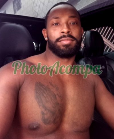 Black, garoto de programa em São Paulo
