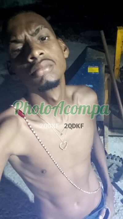 Pretinho, garoto de programa em Niterói