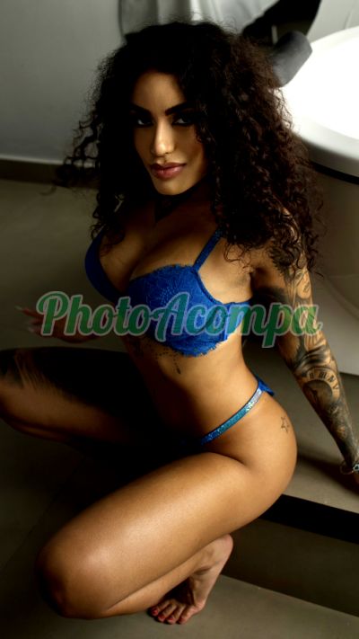 Selena, garota de programa em Jundiaí