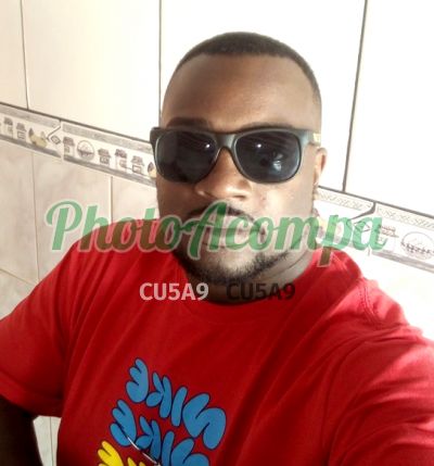 Fernando, garoto de programa em Rio das Ostras